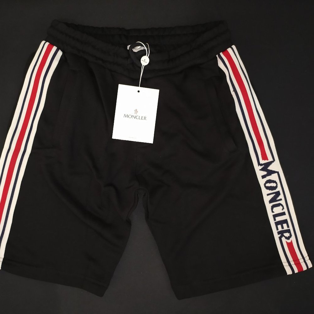 Moncler Men Athletic Short New Season Quality